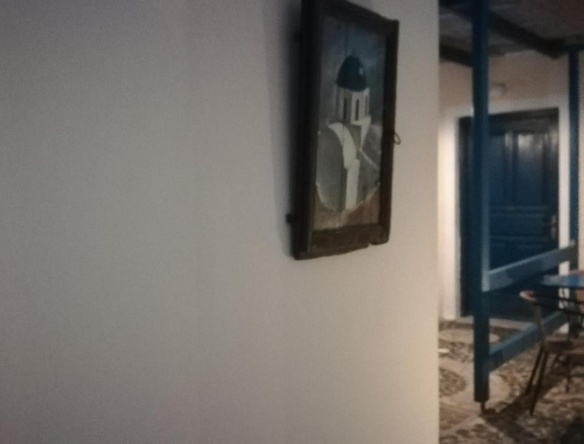 Villa Spyros Santorini 페리사 외부 사진