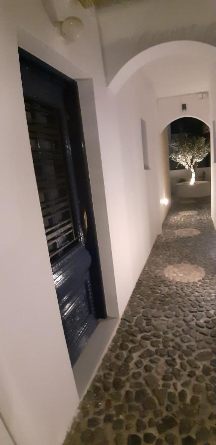 Villa Spyros Santorini 페리사 외부 사진